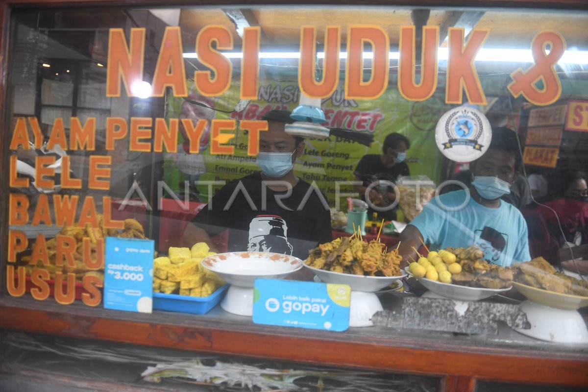 Pasar Takjil Benhil Antara Foto 1792