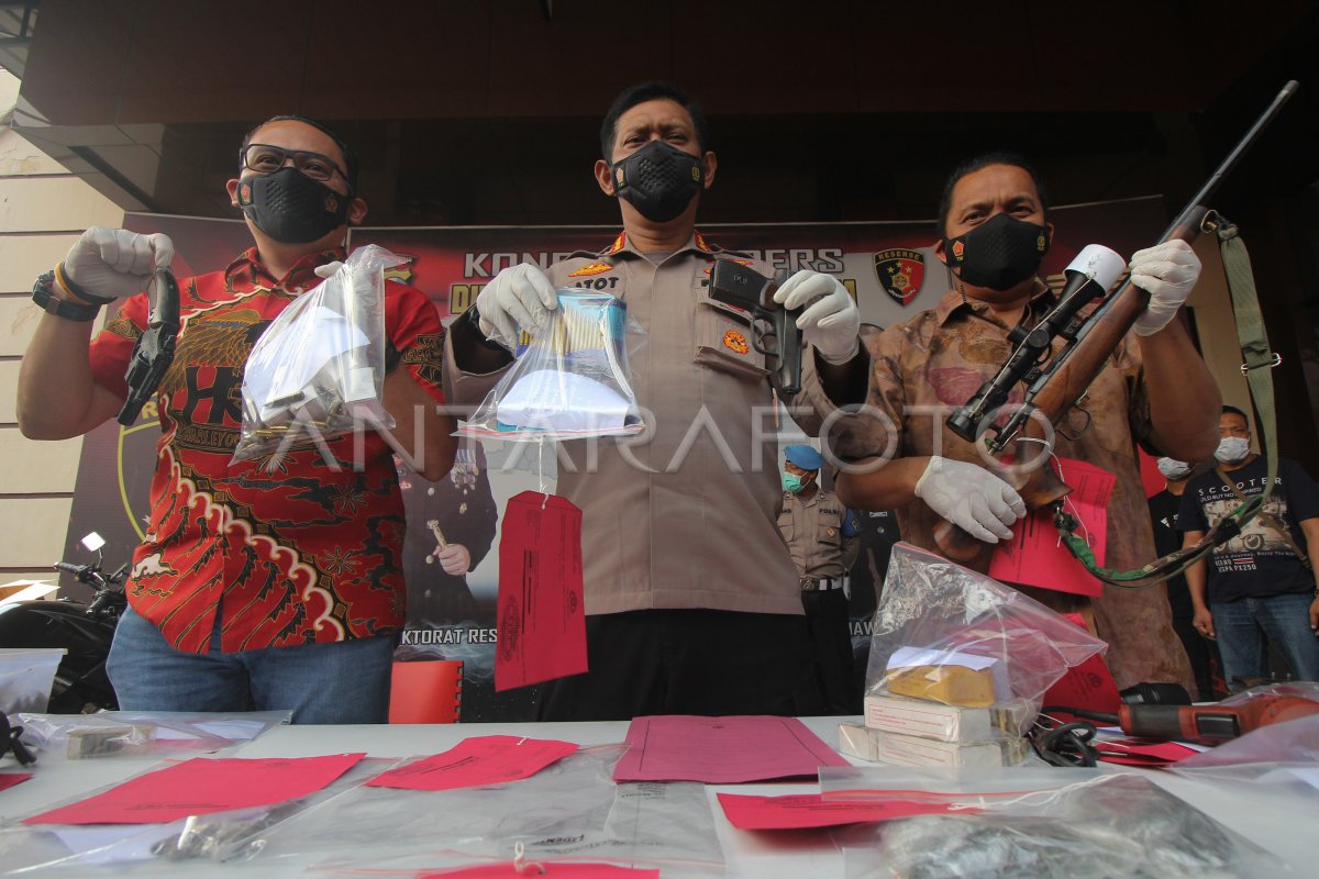 KASUS PEMBUATAN SENJATA API RAKITAN | ANTARA Foto