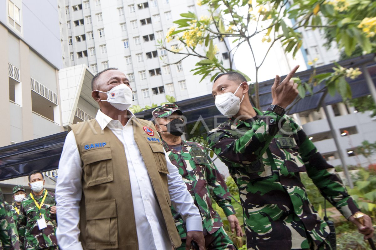 KEPALA BNPB TINJAU RSDC WISMA ATLET