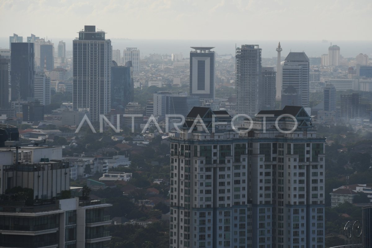 PROYEKSI PERTUMBUHAN EKONOMI KUARTAL II 2021 | ANTARA Foto