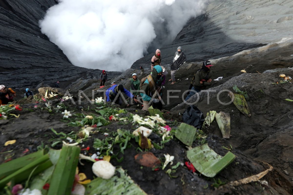 UPACARA YADNYA KASADA | ANTARA Foto