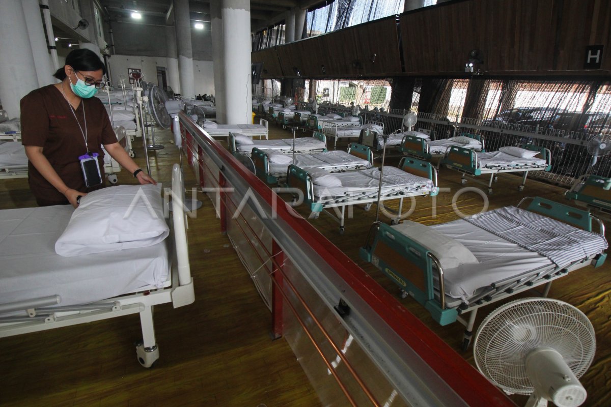 Pembangunan Rumah Sakit Lapangan Tembak Surabaya Antara Foto