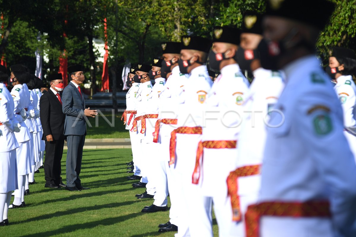 UPACARA PENGUKUHAN PASKIBRAKA DI ISTANA MERDEKA | ANTARA Foto