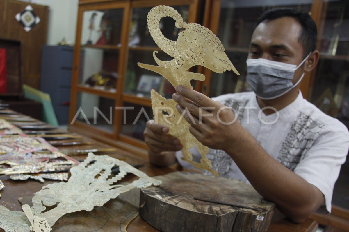 Kerajinan Wayang Kulit Antara Foto 8332