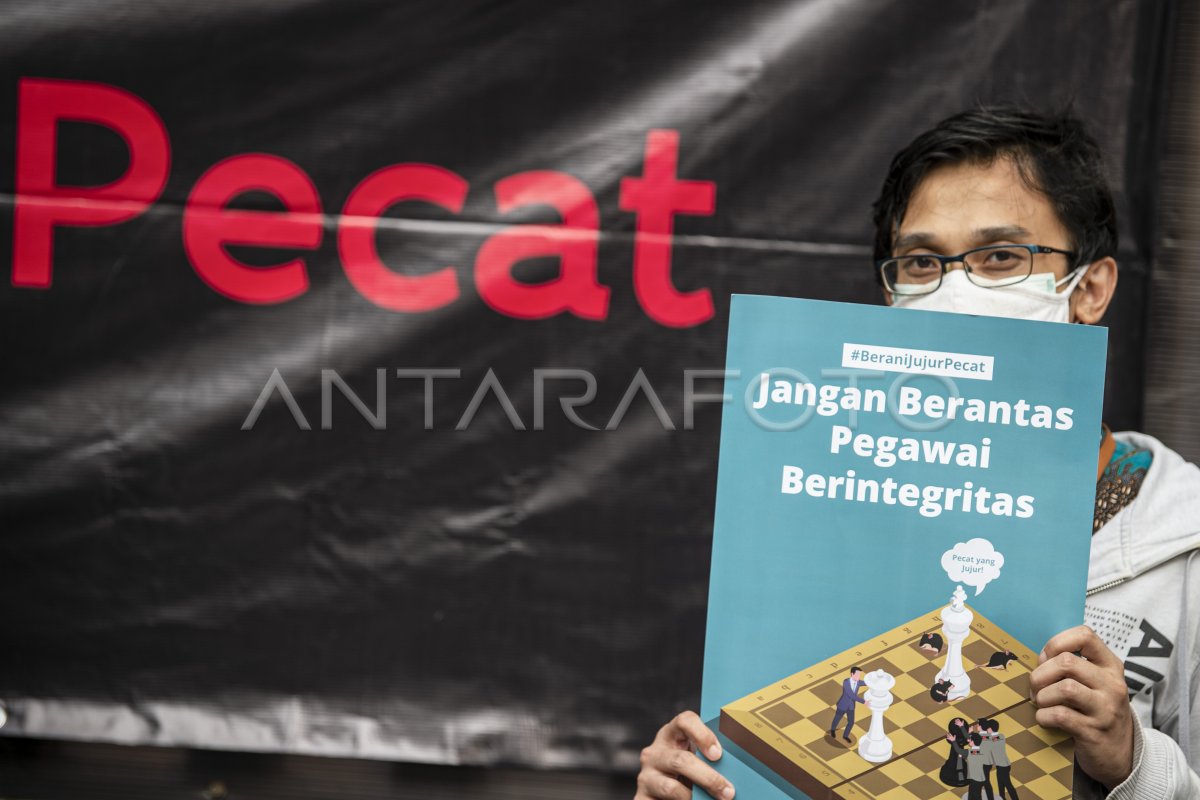 Aksi Demonstrasi Anti-Korupsi di OKU