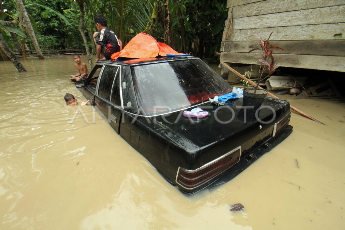 BENCANA BANJIR DI ACEH | ANTARA Foto