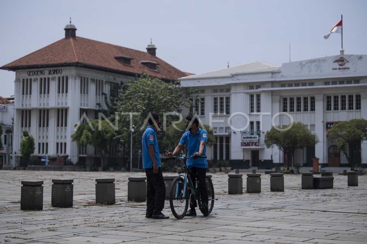 Kawasan Wisata Kota Tua Jakarta Masih Ditutup Antara Foto