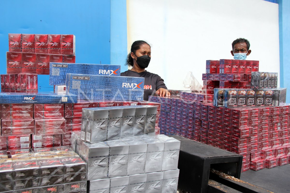 PEMUSNAHAN BARANG SELUNDUPAN DI RIAU