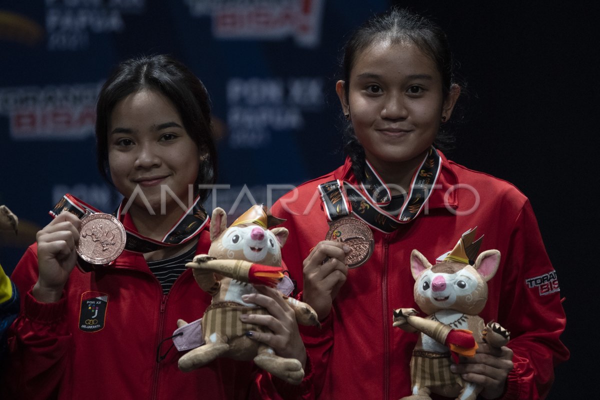 Peraih Medali Bulu Tangkis Ganda Putri Antara Foto