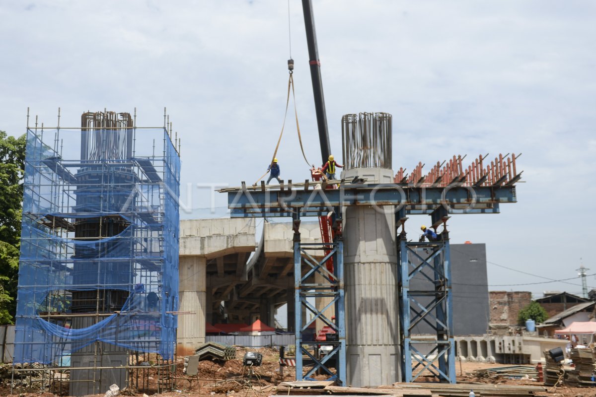 PROGRES PEMBANGUNAN TOL BECAKAYU | ANTARA Foto