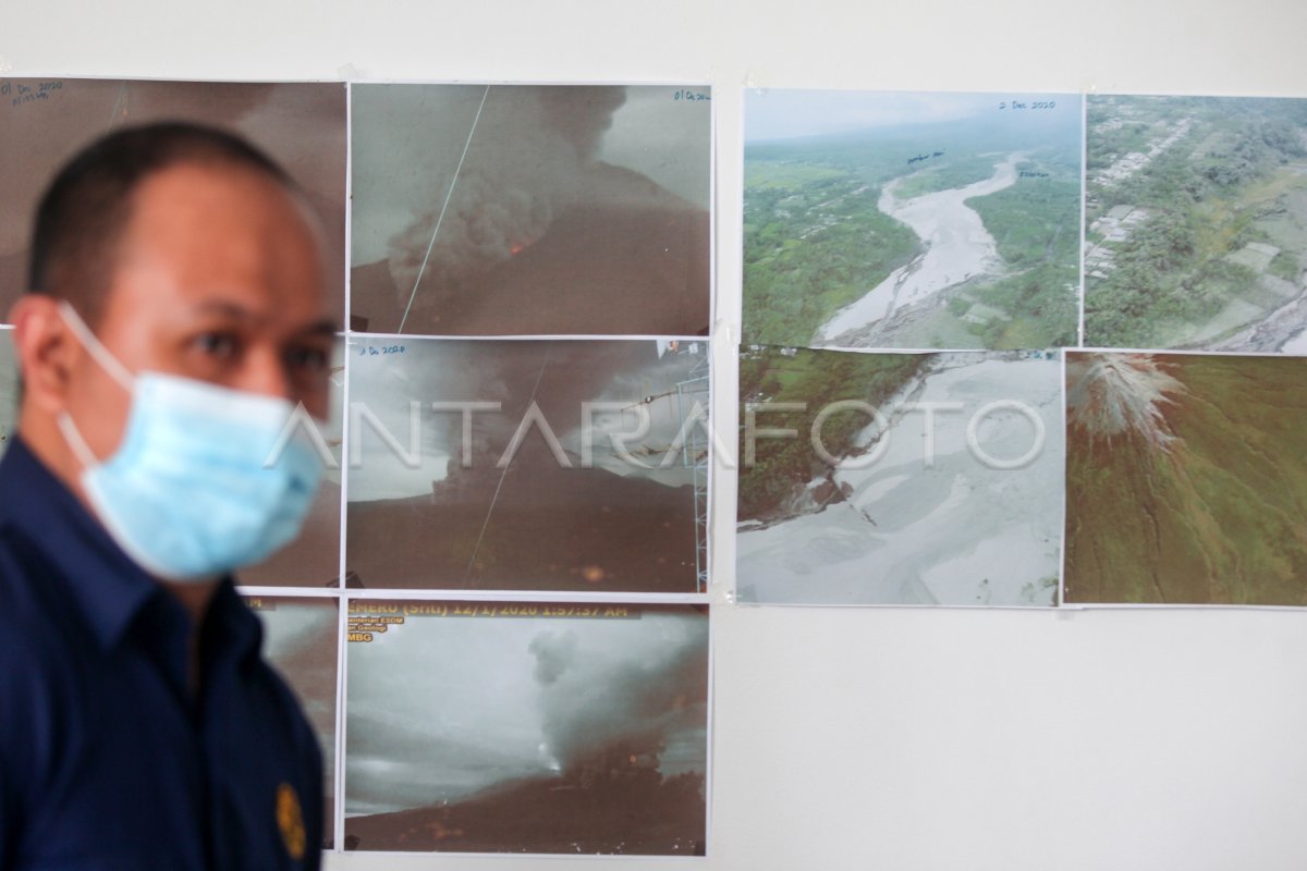 Aktivitas Gunung Semeru Antara Foto