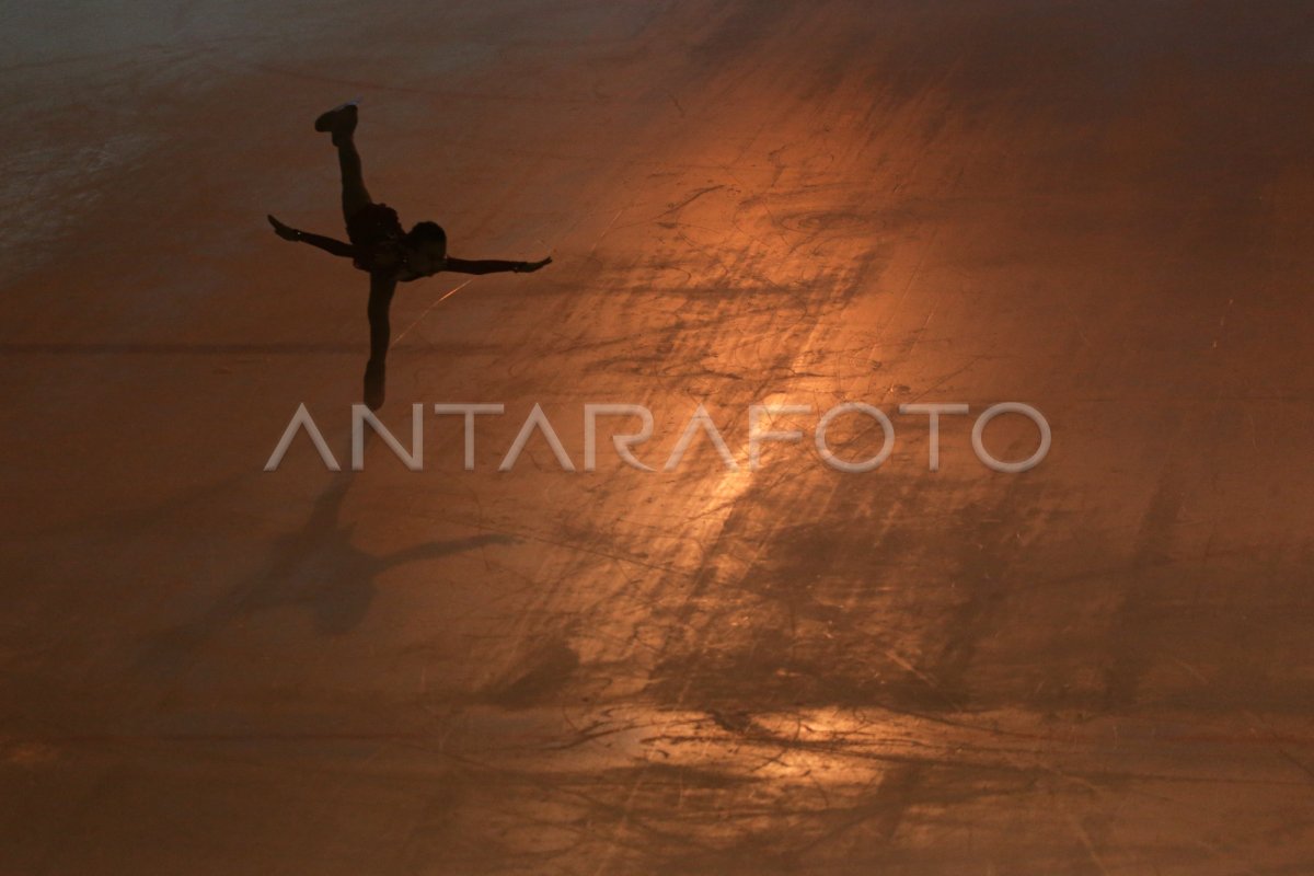 INDONESIA ICE SKATING OPEN 2022 ANTARA Foto