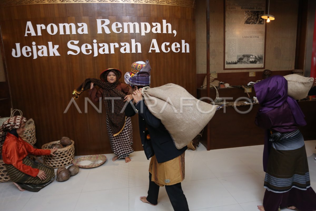 PAMERAN AROMA REMPAH JEJAK SEJARAH DI MUSEUM ACEH | ANTARA Foto