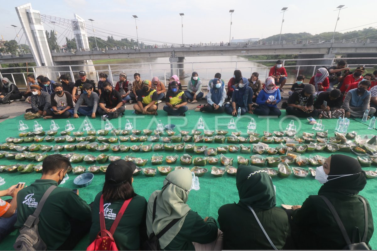 Peringatan Berdirinya Jembatan Lama Kediri Antara Foto 