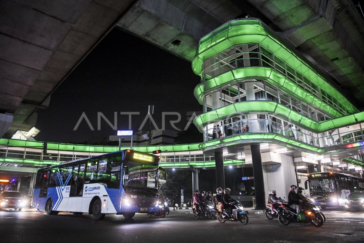 TARIF INTEGRASI TRANSPORTASI PUBLIK JAKARTA | ANTARA Foto