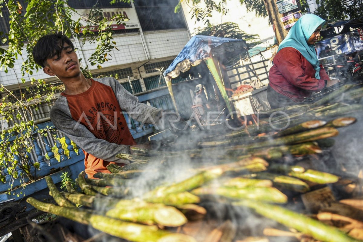 Makanan Pakat Rotan Khas Mandailing Antara Foto 1649