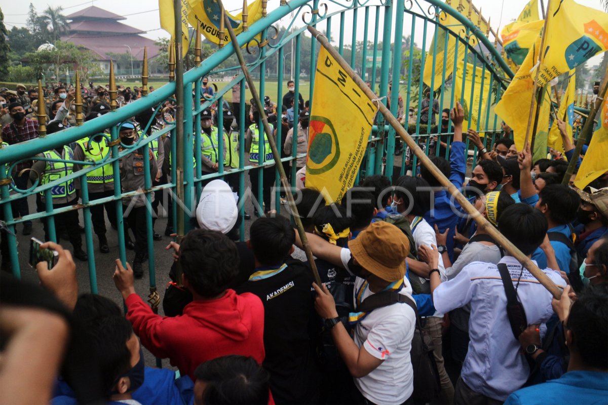 Unjuk Rasa Mahasiswa Di Kabupaten Bogor Antara Foto