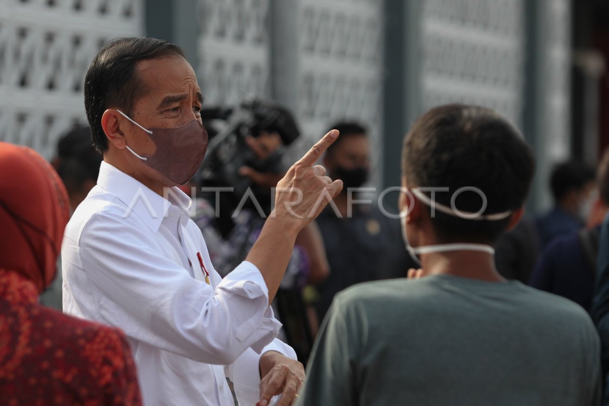 Kunjungan Kerja Presiden Joko Widodo Di Kampung Nelayan Surabaya Antara Foto