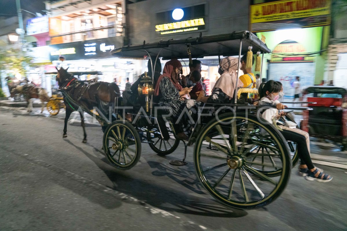 CAR FREE NIGHT MALIOBORO ANTARA Foto CAR FREE NIGHT MALIOBORO ANTARA Foto