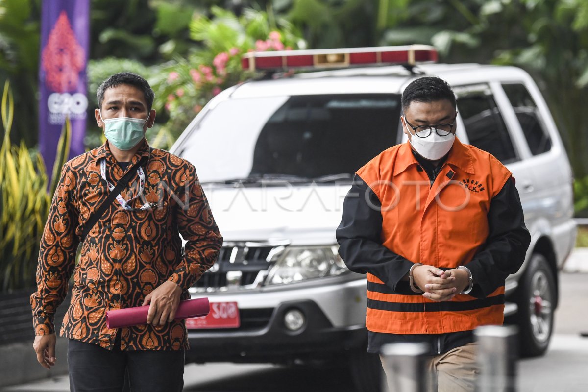 PEMERIKSAAN TERSANGKA PEGAWAI BPK PERWAKILAN JABAR | ANTARA Foto