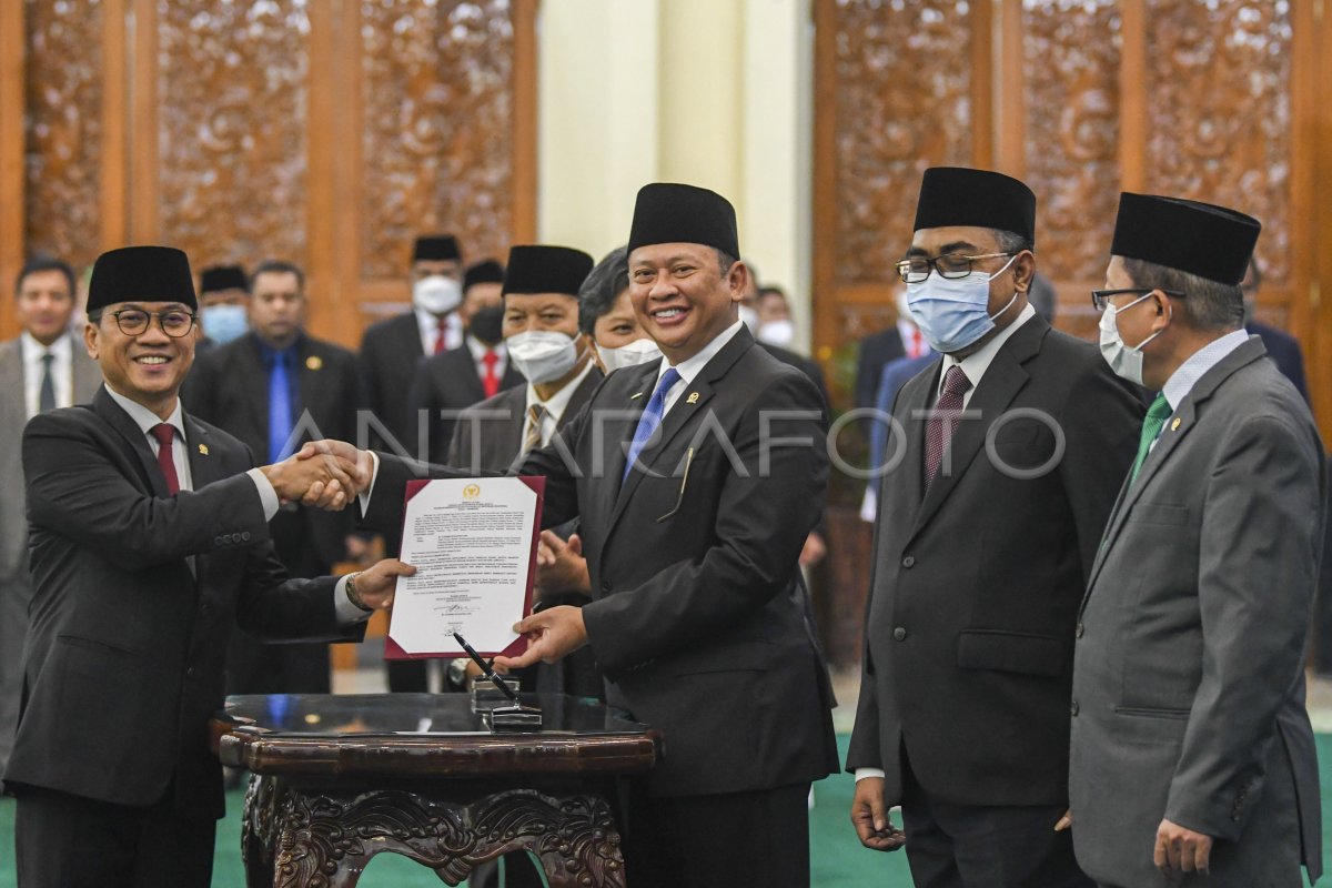 Yandri Susanto Dilantik Menjadi Wakil Ketua Mpr Antara Foto