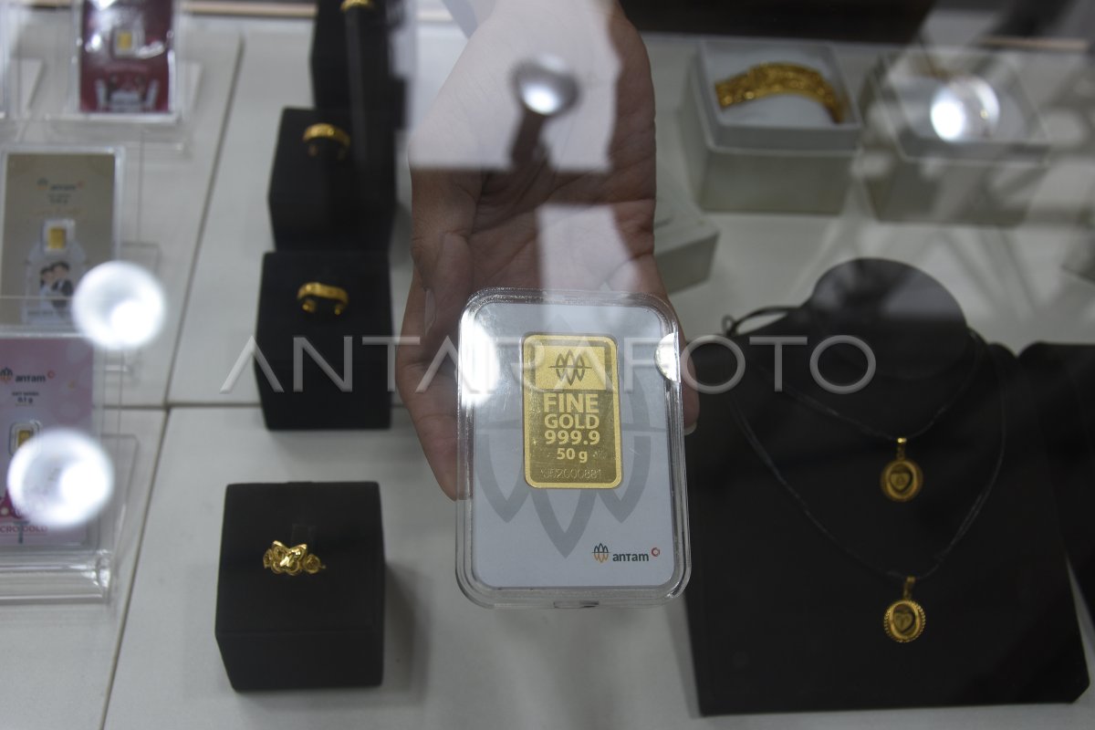 Harga Emas Turun Rp7 Ribu, Lihat Detailnya di Sini