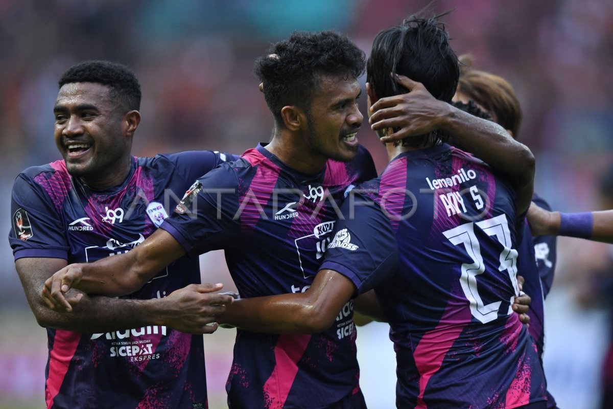 PERSIJA KALAHKAN RANS DALAM PARTAI UJI COBA