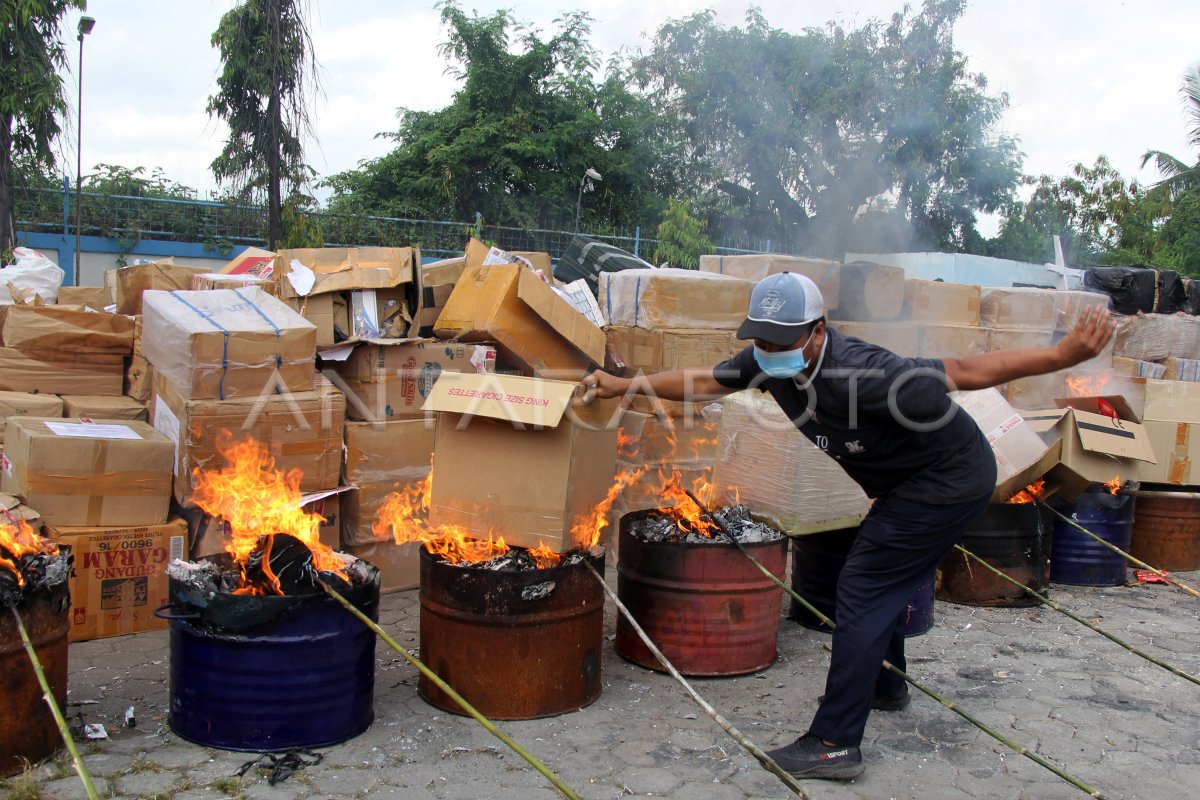 BEA CUKAI DUMAI MUSNAHKAN BARANG SELUNDUPAN