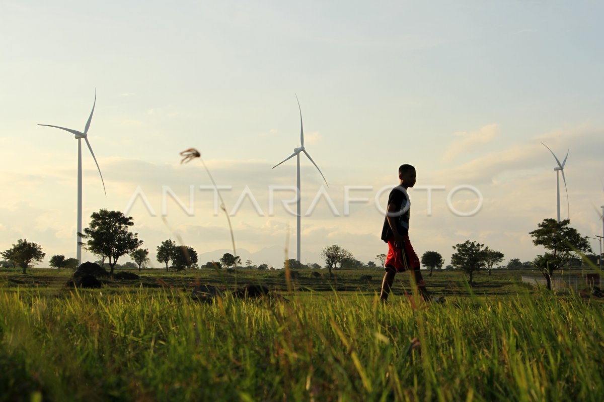 TARGET PENAMBAHAN PEMBANGKIT LISTRIK BERBASIS EBT
