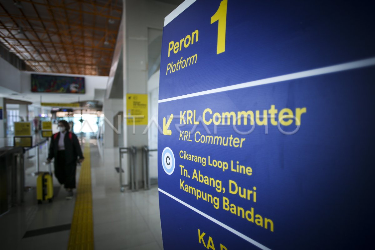 STASIUN BNI CITY AKAN MENJADI PEMBERHENTIAN KRL | ANTARA Foto