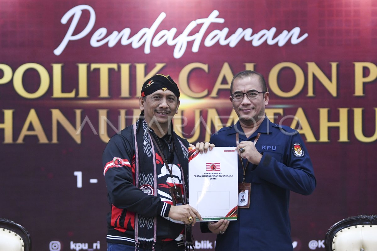 Partai Kebangkitan Nasional Daftar Ke Kpu Antara Foto