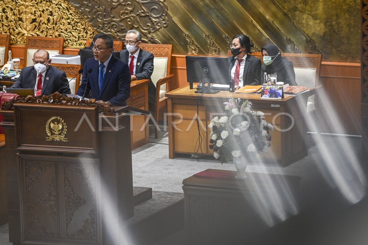 RAPAT PARIPURNA DPR | ANTARA Foto