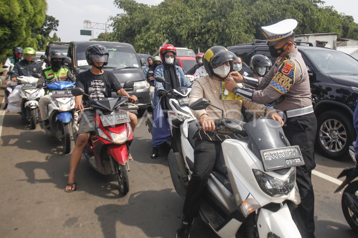 KAMPANYE KESELAMATAN BERKENDARA DI BOGOR | ANTARA Foto