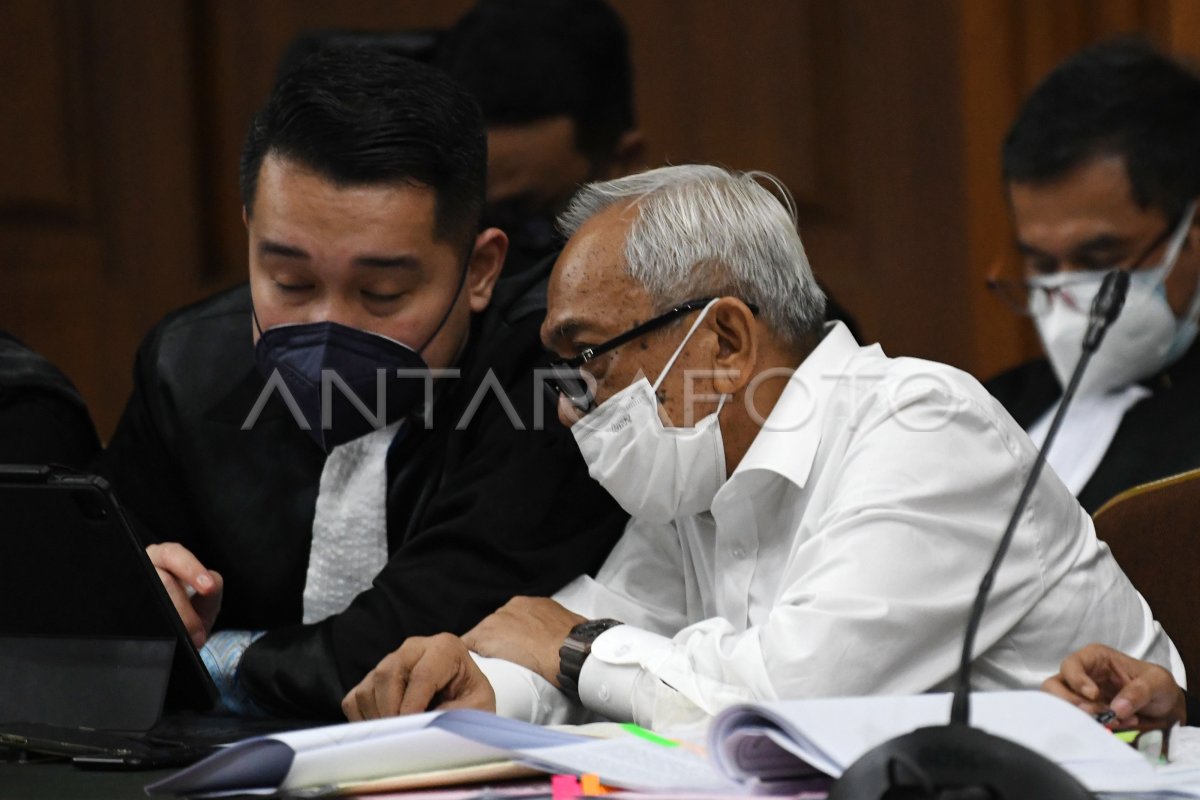 SIDANG KORUPSI IZIN EKSPOR CPO | ANTARA Foto