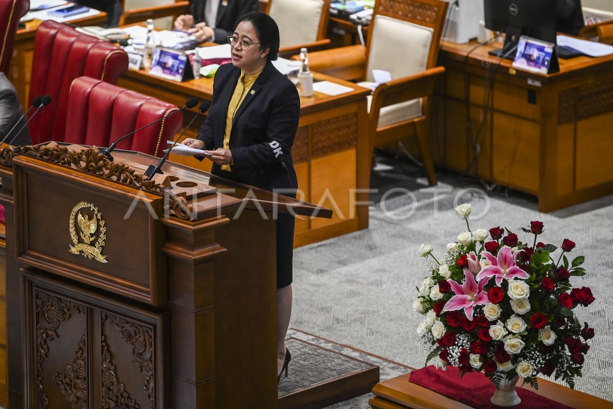 RAPAT PARIPURNA DPR | ANTARA Foto