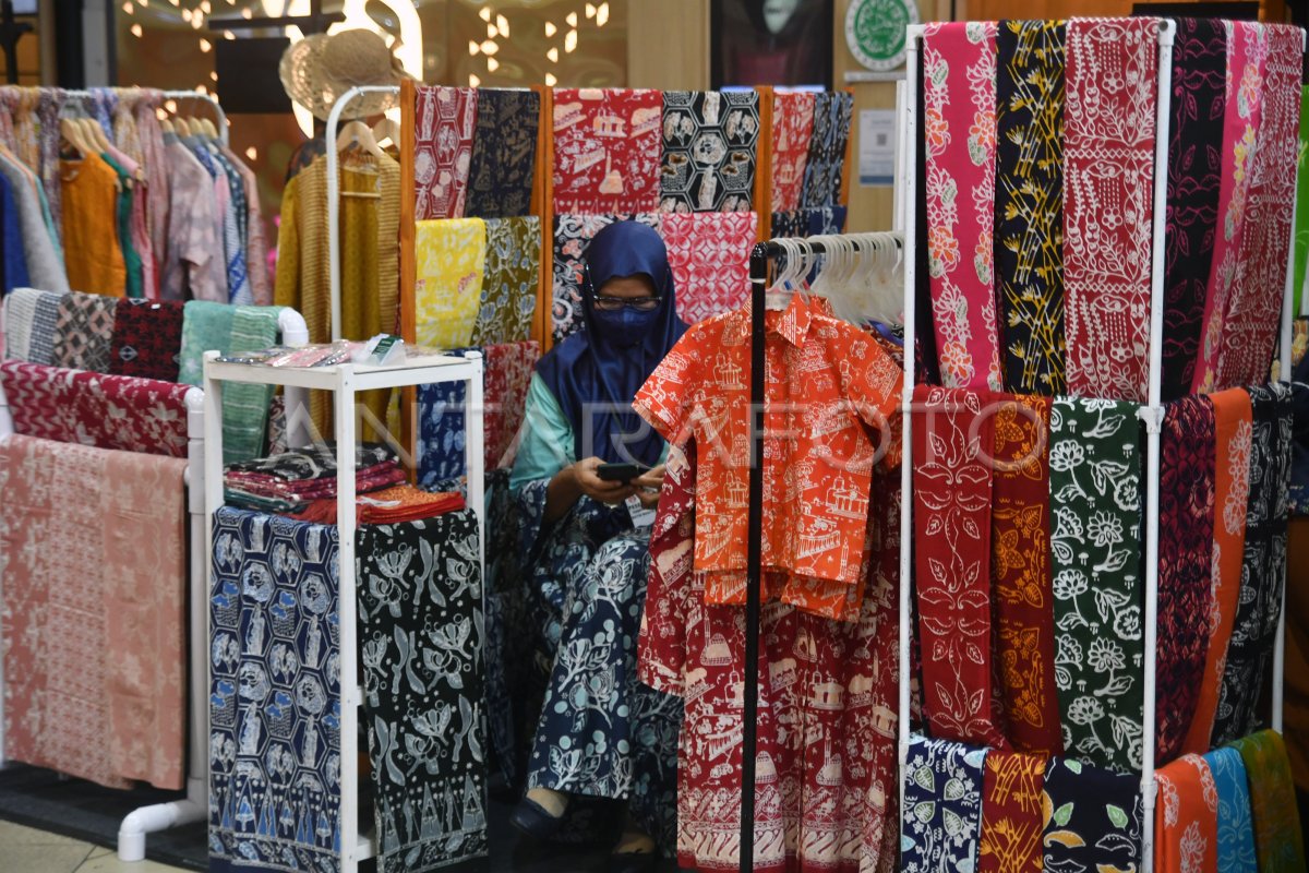 Nilai Ekspor Produk Batik Indonesia Antara Foto