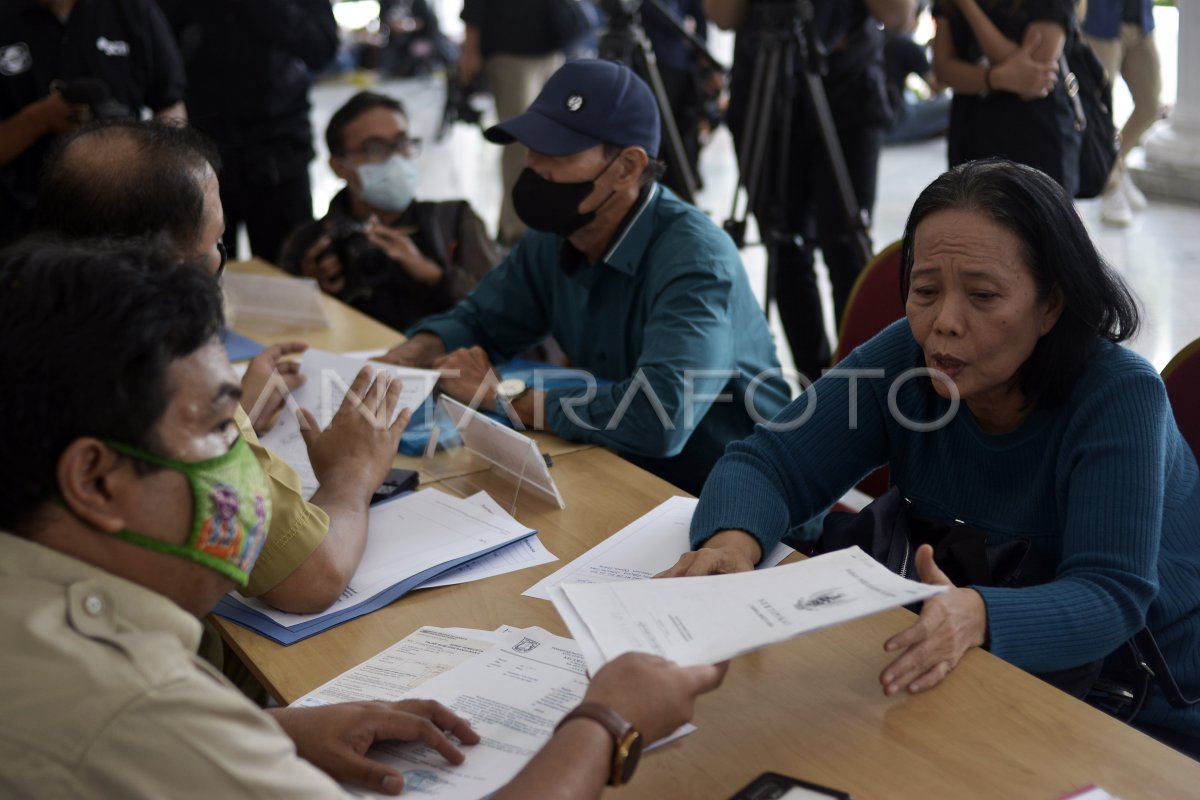 Posko Pelayanan Pengaduan Masyarakat Di Balai Kota Dki Jakarta Antara