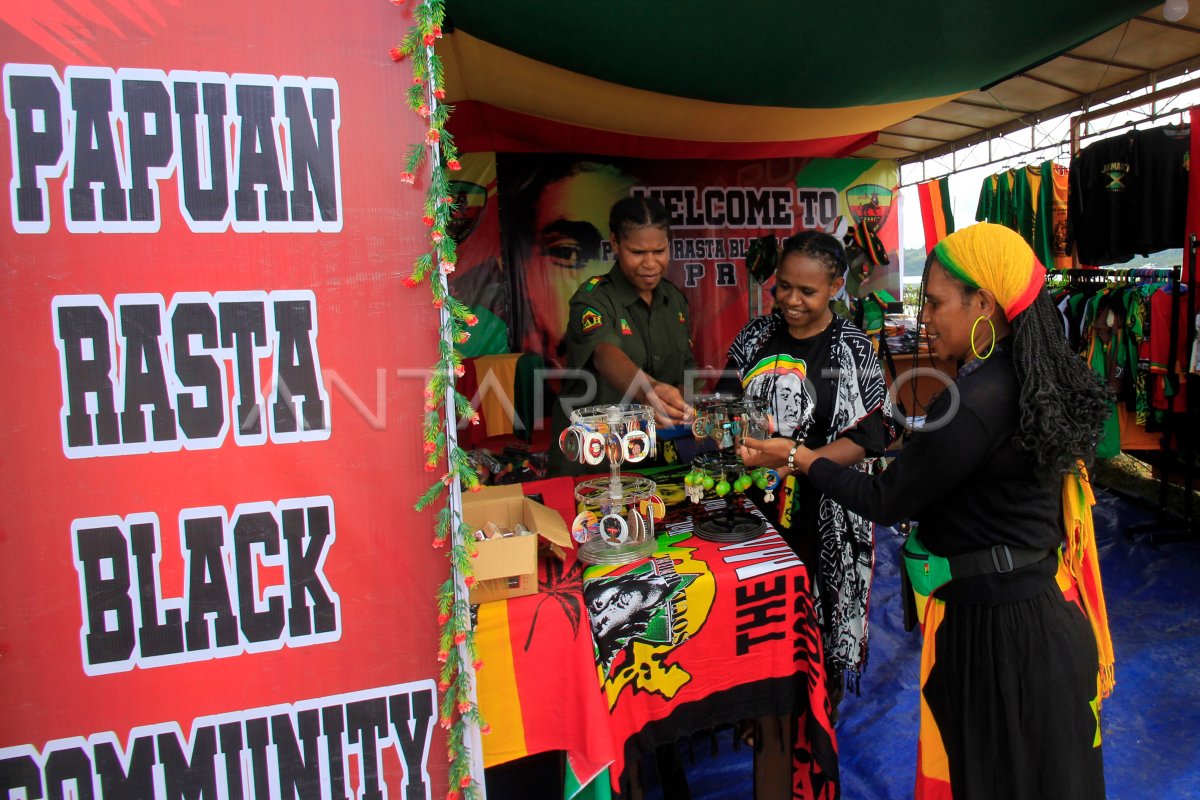 PAPUA REGGAE FESTIVAL | ANTARA Foto