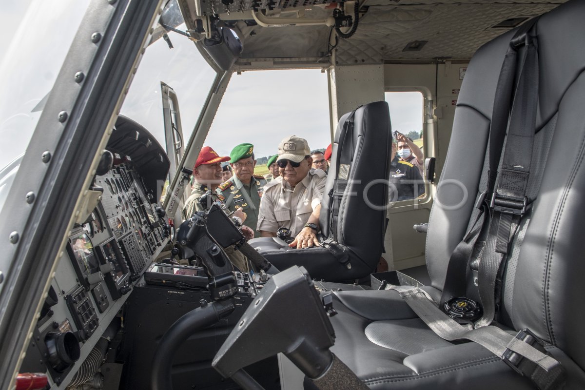 PENYERAHAN HELI BELL 412 KEPADA TNI AD | ANTARA Foto