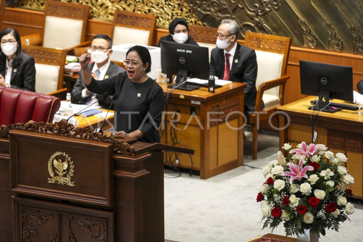 RAPAT PARIPURNA DPR | ANTARA Foto