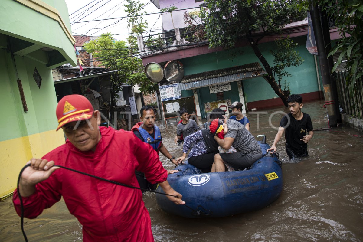 BANJIR DI JAKARTA | ANTARA Foto