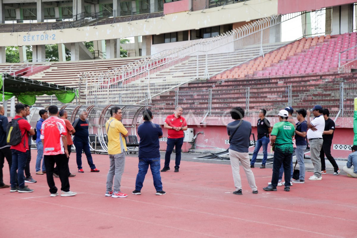 Pelatihan Penunjang Penyelenggaraan Kompetisi Sepak Bola Antara Foto