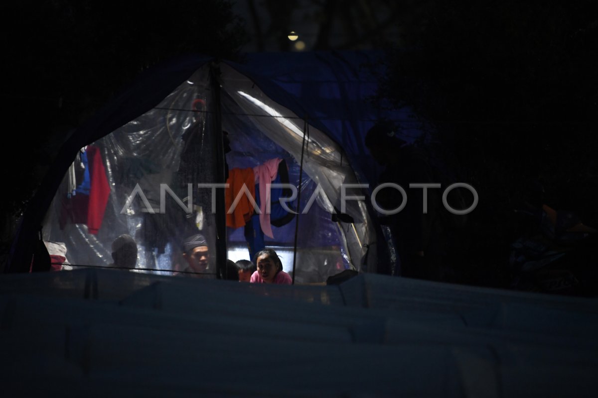 Pengungsi Korban Gempa Bumi Cianjur Antara Foto