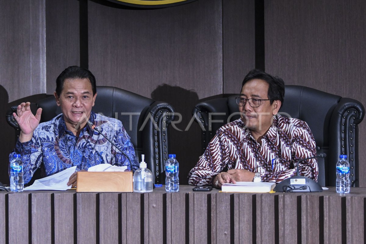 DKPP TERIMA 33 ADUAN MASYARAKAT | ANTARA Foto