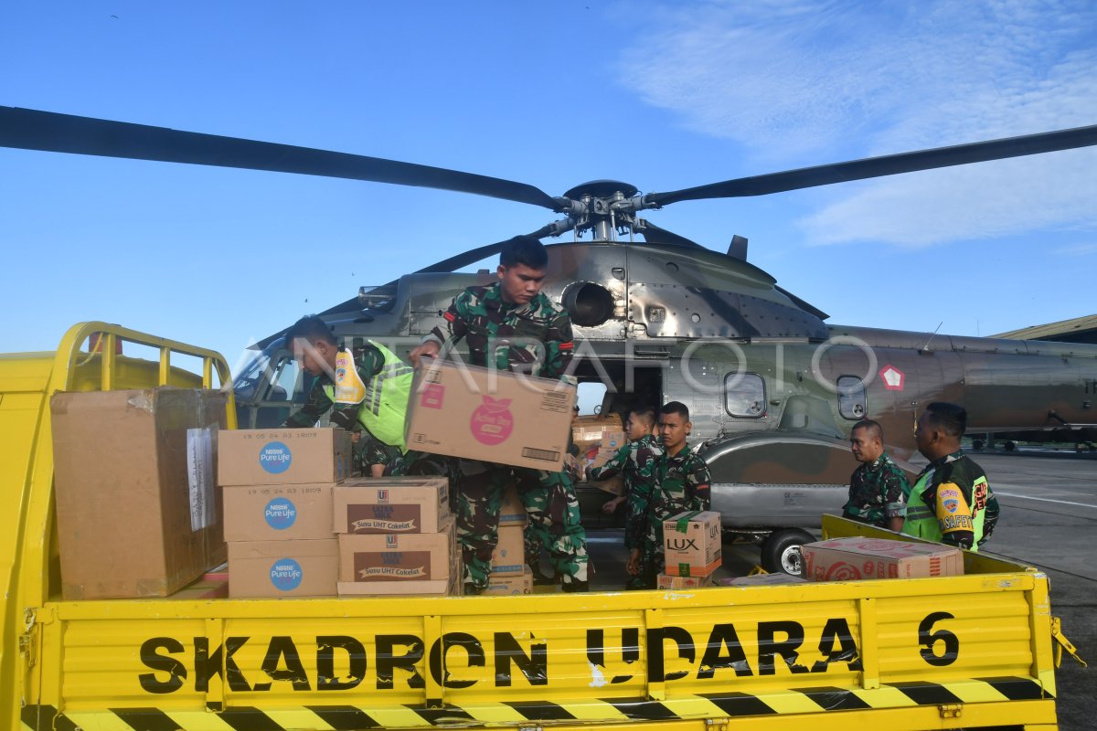 DISTRIBUSI BANTUAN LOGISTIK GEMPA BUMI CIANJUR MELALUI UDARA | ANTARA Foto