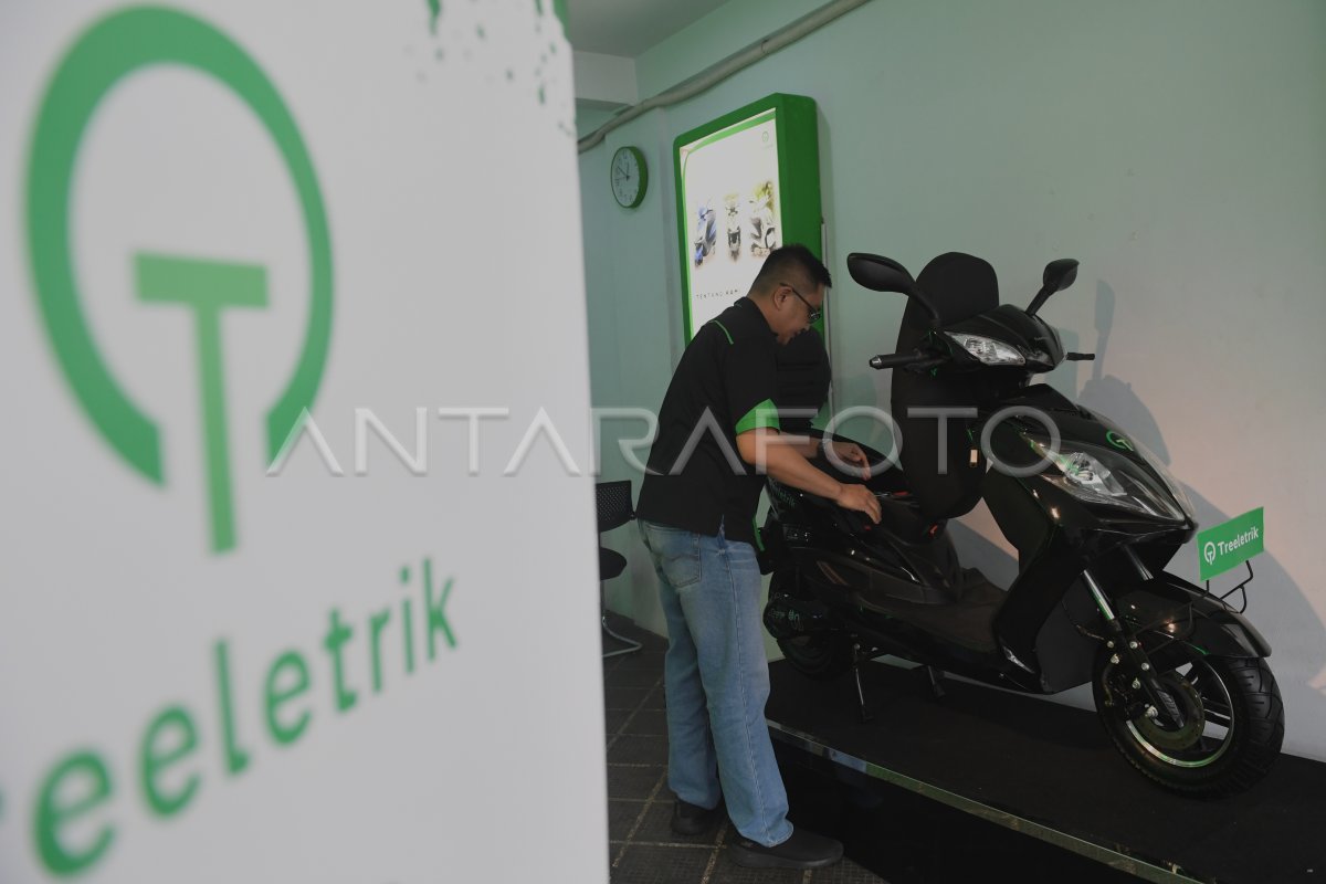 RENCANA SUBSIDI PEMBELIAN MOTOR LISTRIK | ANTARA Foto