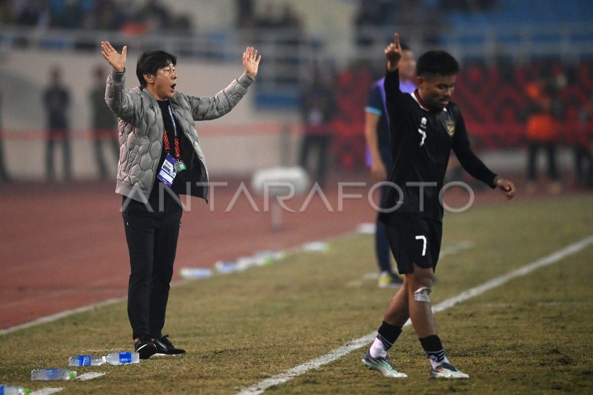 Leg 2 Semi Final Piala Aff Indonesia Lawan Vietnam Antara Foto Leg 2 Semi Final Piala Aff Indonesia Lawan Vietnam Antara Foto