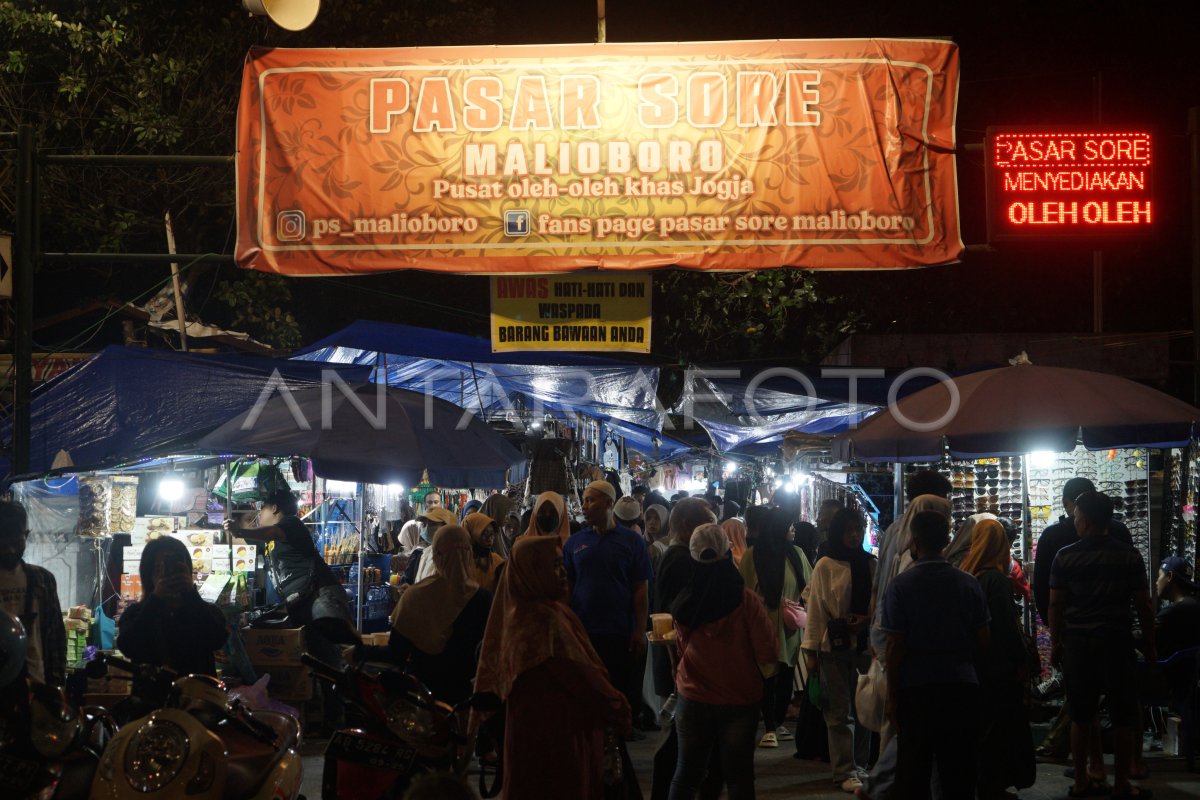 Pasar Sore Malioboro Antara Foto