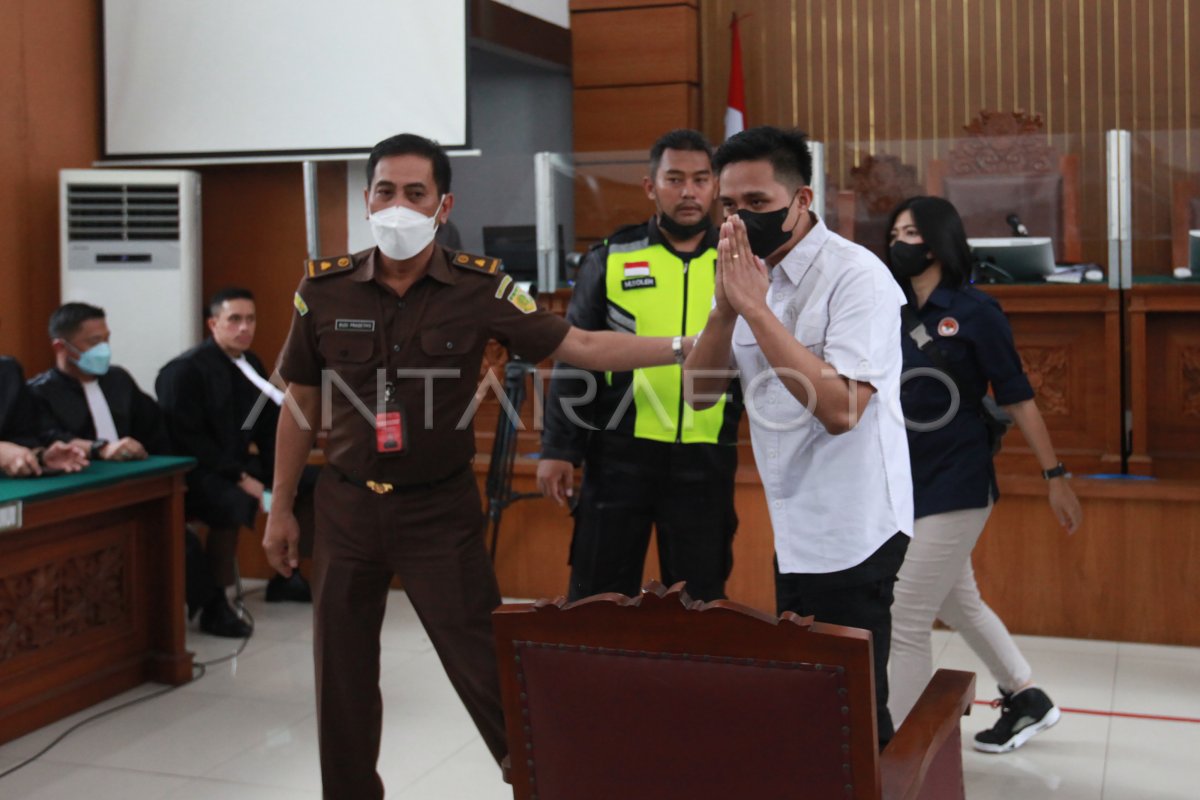 SIDANG RICHARD ELIEZER DIVONIS 1 TAHUN 6 BULAN | ANTARA Foto