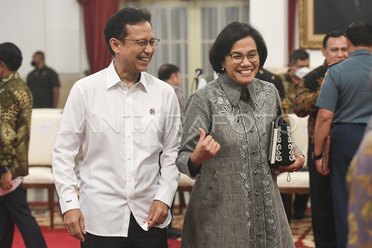 SIDANG KABINET PARIPURNA